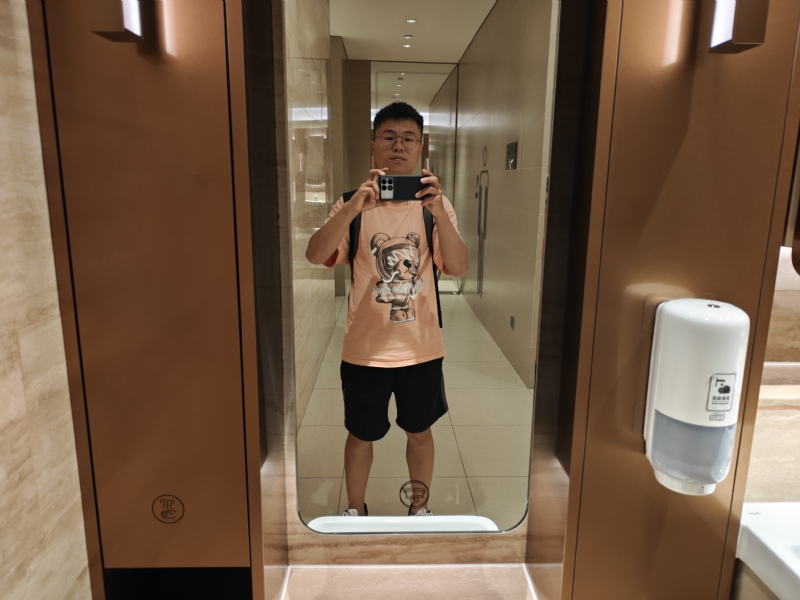麒麟区幼儿园扛把子的第二张照片--玉林相亲服务中心