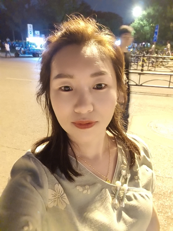 最美的期待的第二张照片--玉林相亲服务中心