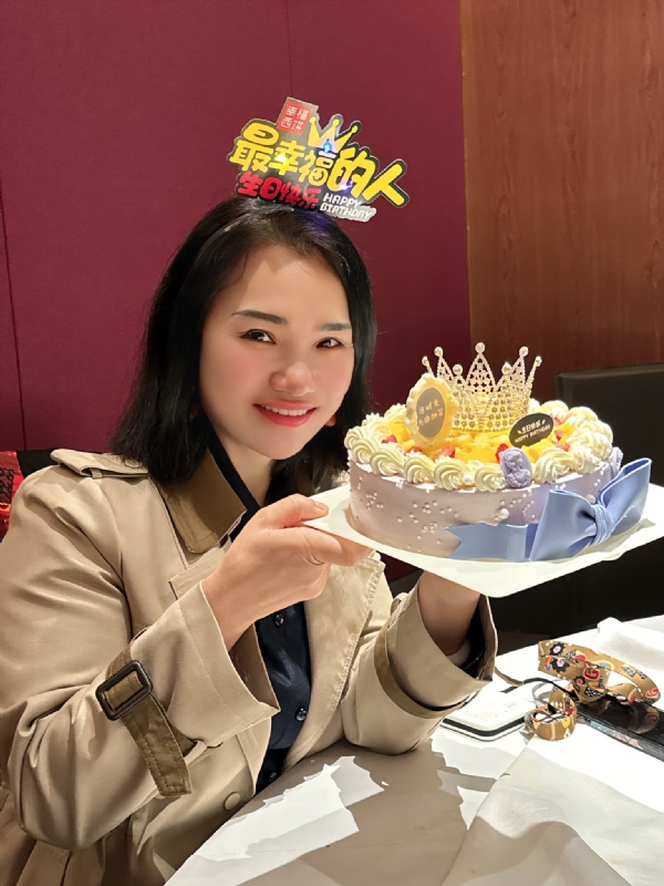 Apple的第一张照片--玉林相亲服务中心