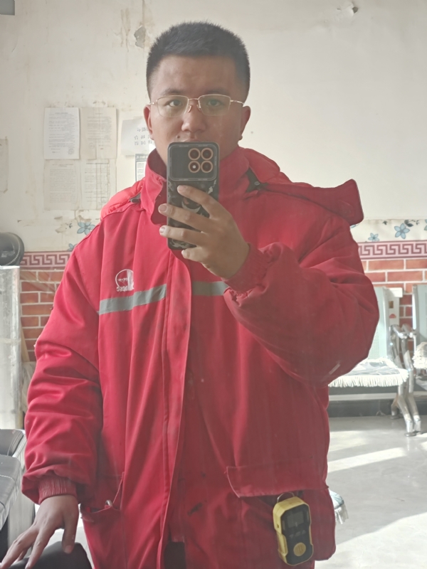 鹤某的第一张照片--玉林相亲服务中心