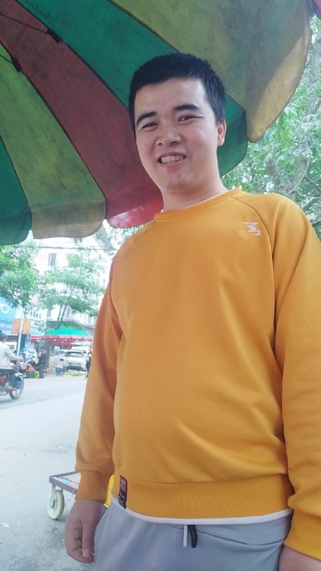 海中寻花柳的第一张照片--玉林相亲服务中心