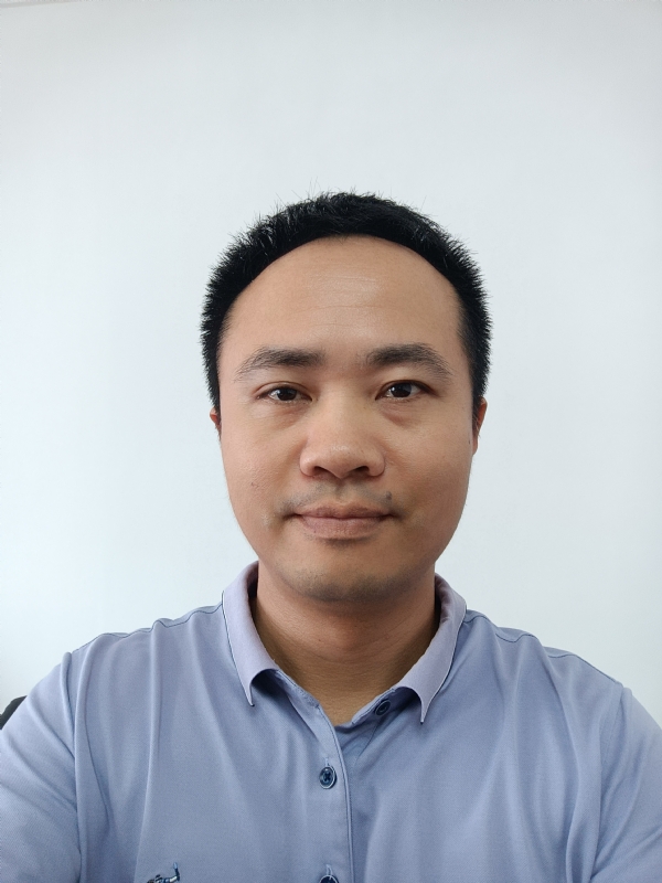 海口相亲的第三张照片--玉林相亲服务中心