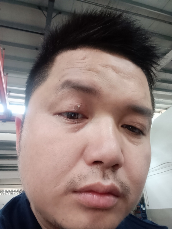 彬彬的第一张照片--玉林相亲服务中心