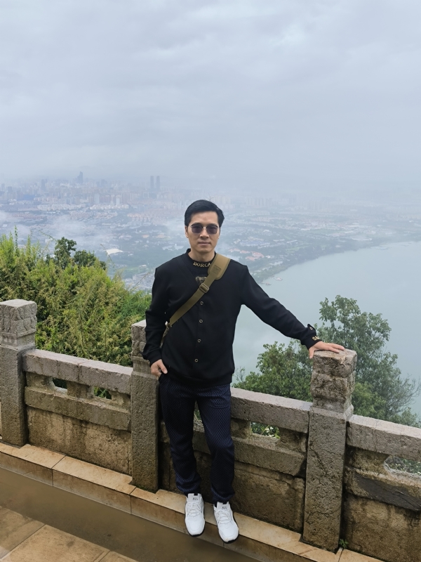 千年老妖的第二张照片--玉林相亲服务中心