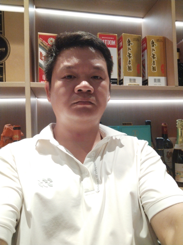 明远的第一张照片--玉林相亲服务中心