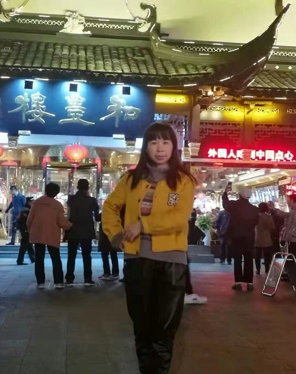 君倩的第三张照片--玉林相亲服务中心
