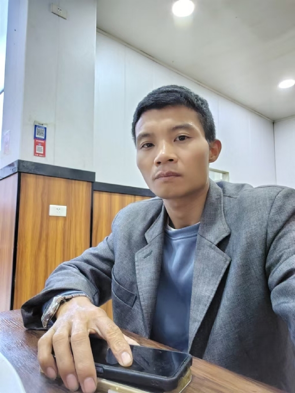 运满乾坤的第一张照片--玉林相亲服务中心