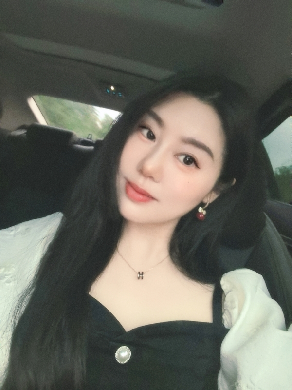 潇潇暮雨的第一张照片--玉林相亲服务中心