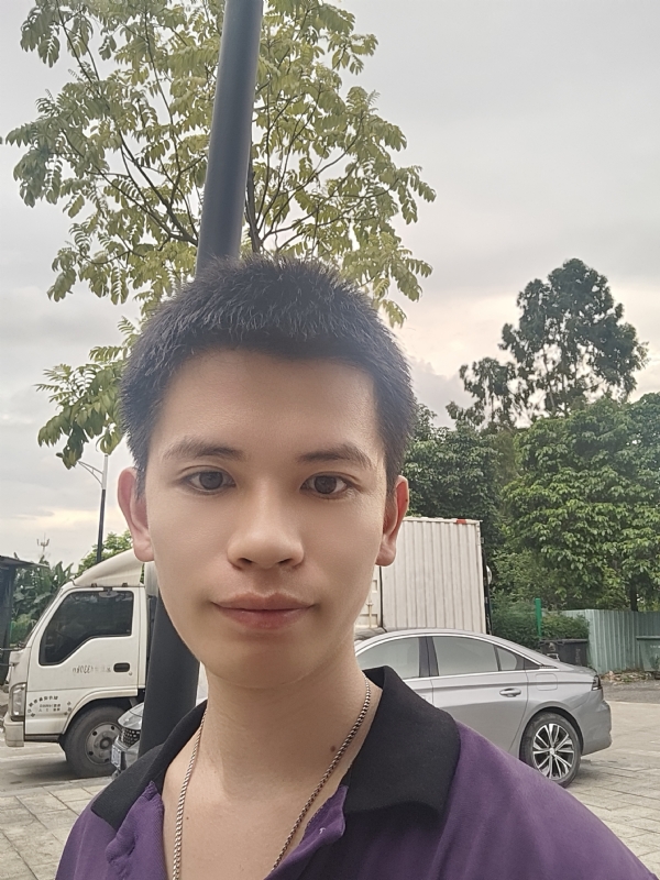 LWX的第一张照片--玉林相亲服务中心