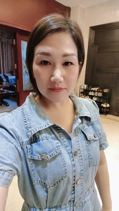未来可期的第一张照片--玉林相亲服务中心