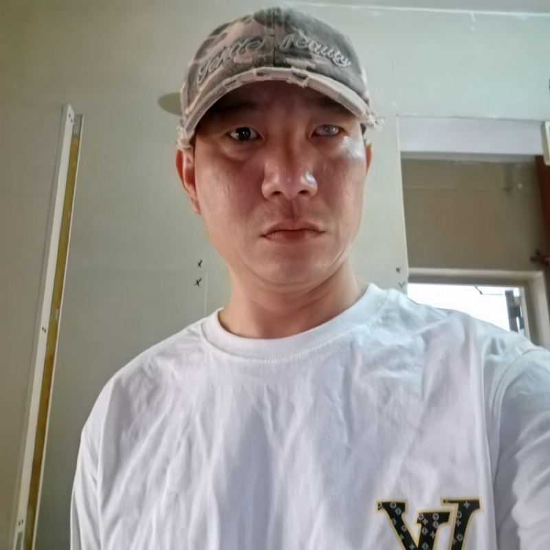 小心做人的第一张照片--玉林相亲服务中心