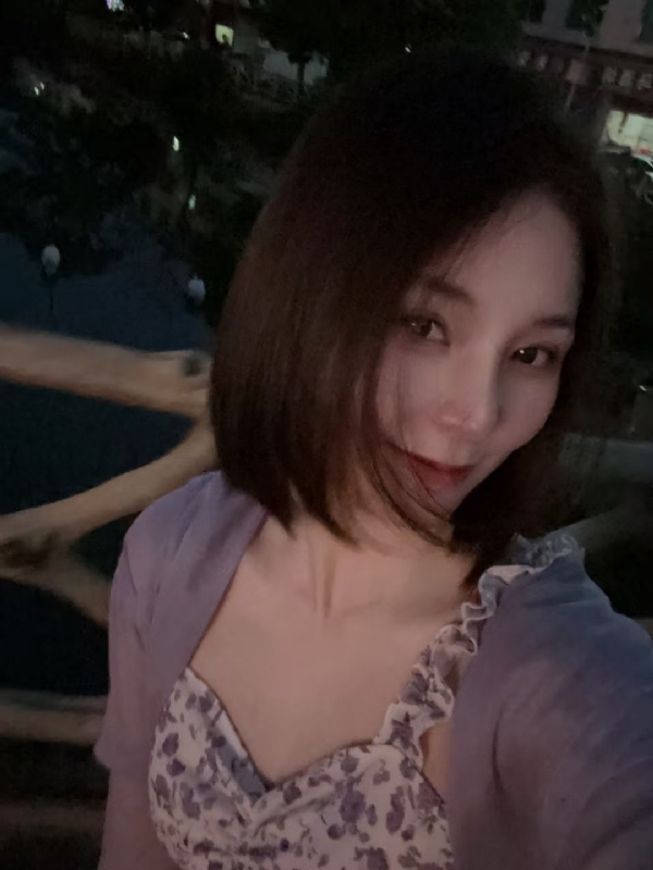 小小的第三张照片--玉林相亲服务中心