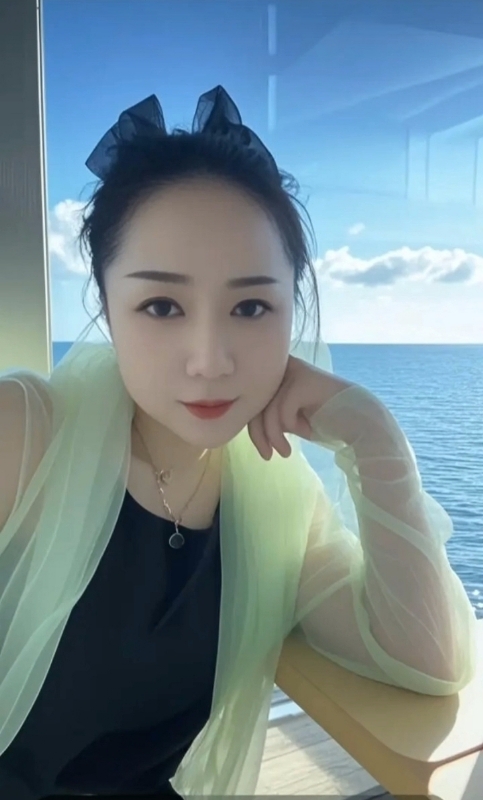 壵壵有光的第一张照片--玉林相亲服务中心