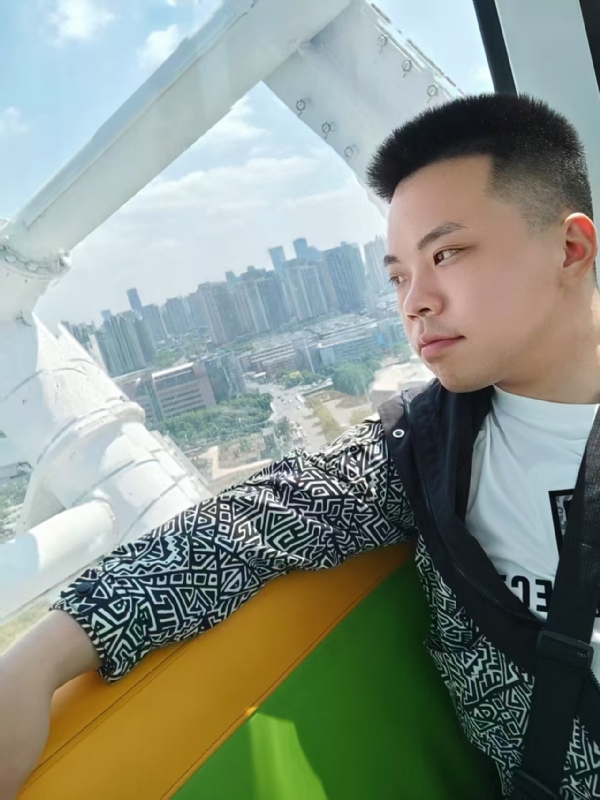 唐山相亲的第一张照片--玉林相亲服务中心