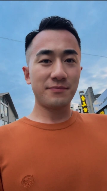 往事随风的第二张照片--玉林相亲服务中心