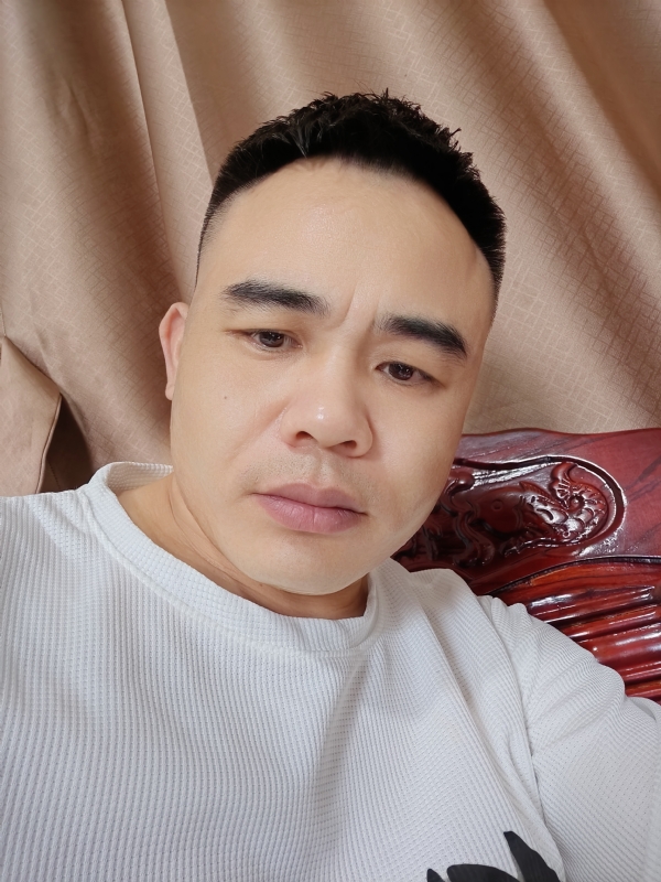 下一站的我的第一张照片--玉林相亲服务中心