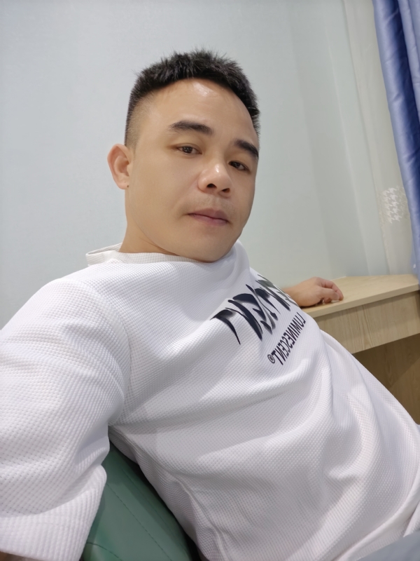 下一站的我的第二张照片--玉林相亲服务中心