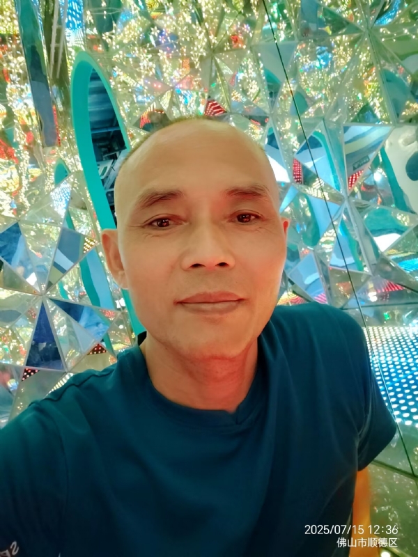 阿里睡不着的第一张照片--玉林相亲服务中心