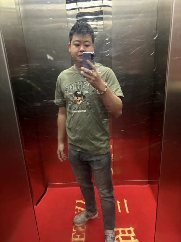 小张的第一张照片--玉林相亲服务中心