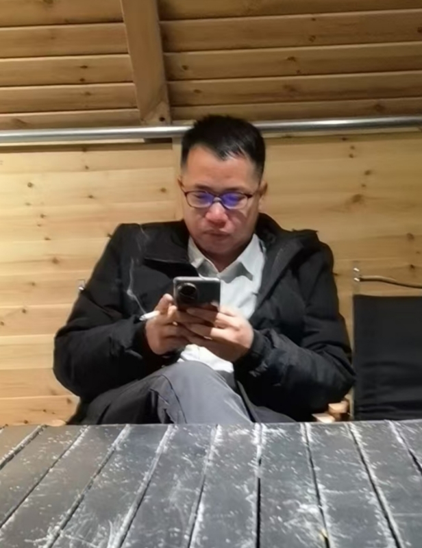 期待一个你的第四张照片--玉林相亲服务中心