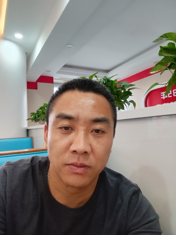 太阳的第三张照片--玉林相亲服务中心