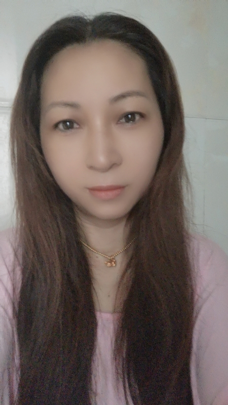 依依的第一张照片--玉林相亲服务中心