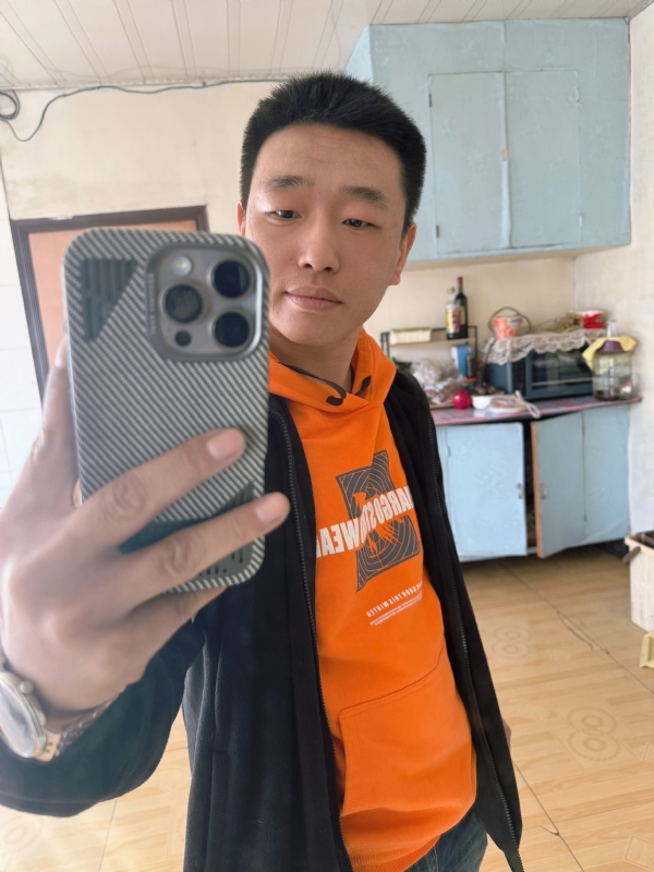 烟花易笑的第五张照片--玉林相亲服务中心