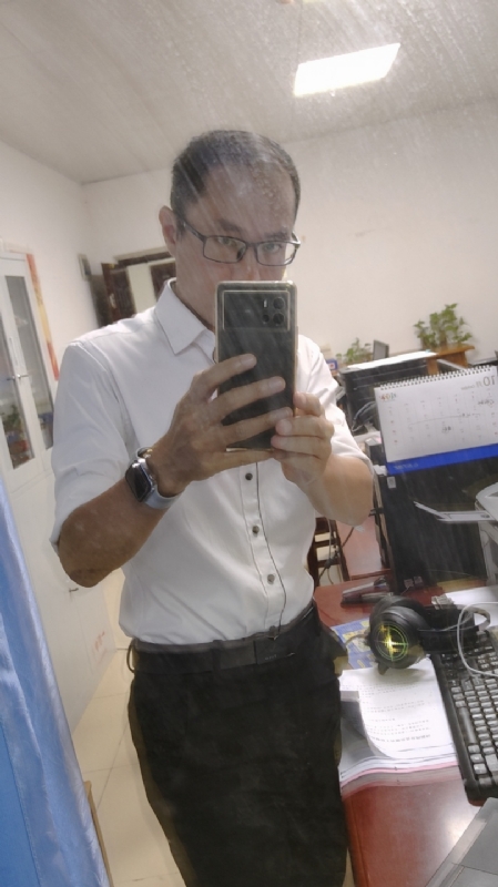 老蔡先生的第一张照片--玉林相亲服务中心