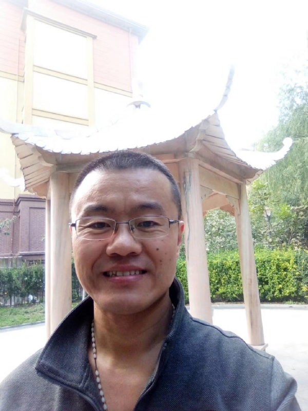 撸起袖子加油干的第一张照片--玉林相亲服务中心