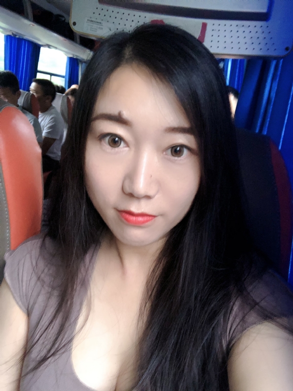 杨杨的第一张照片--玉林相亲服务中心