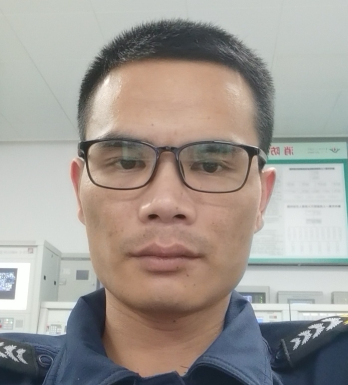 一直都在的第三张照片--玉林相亲服务中心