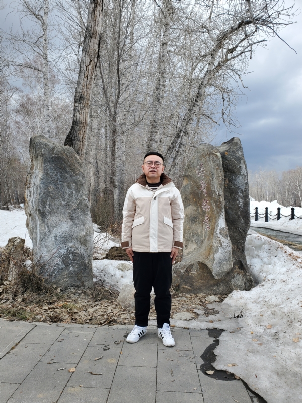 痴心绝对的第二张照片--玉林相亲服务中心