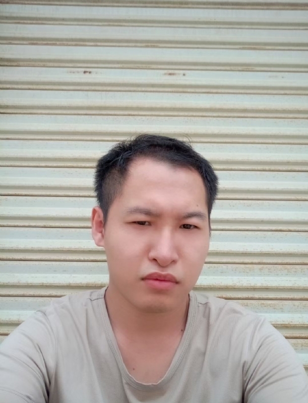 小立的第二张照片--玉林相亲服务中心