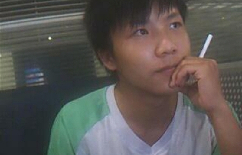 无聊的人啊的第一张照片--玉林相亲服务中心