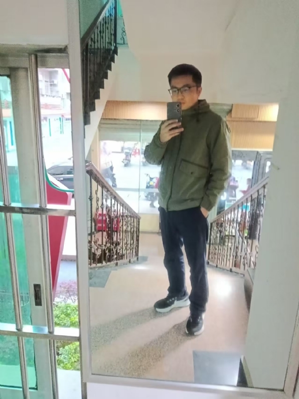 沧海一粟的第六张照片--玉林相亲服务中心