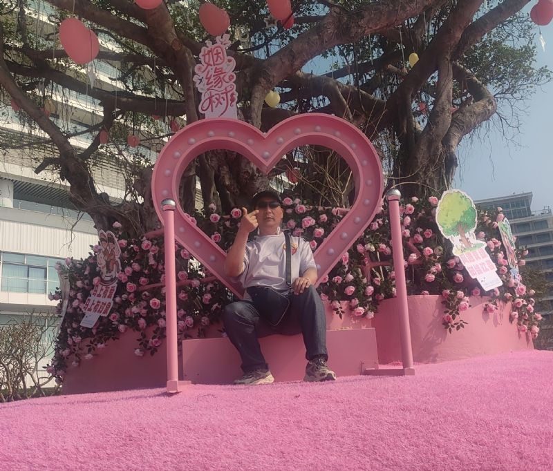 灵魂牵手的第一张照片--玉林相亲服务中心