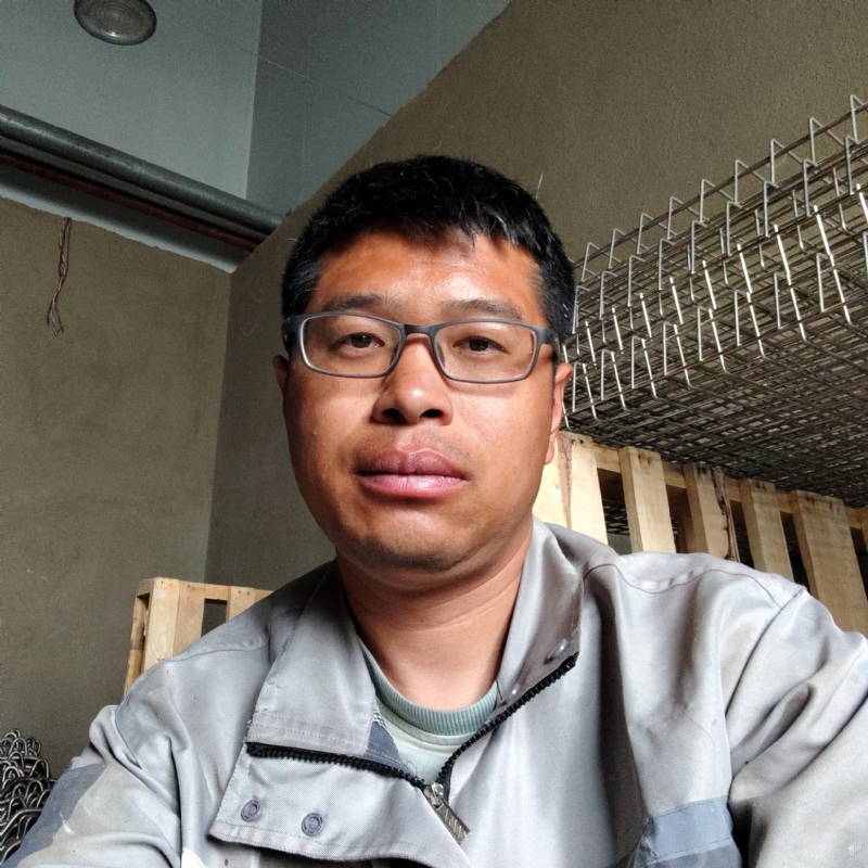 萤火的第一张照片--玉林相亲服务中心