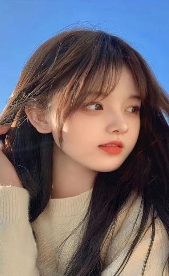 莓莓的第一张照片--玉林相亲服务中心