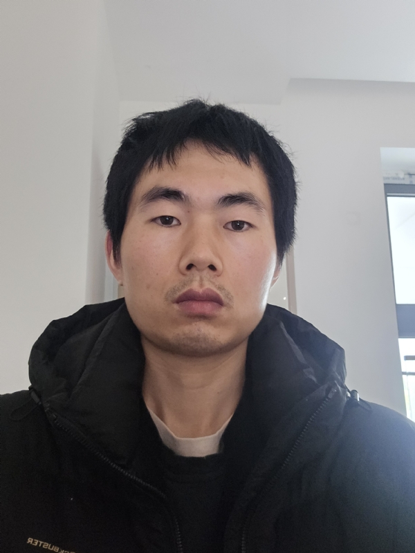 洛华晟的第三张照片--玉林相亲服务中心