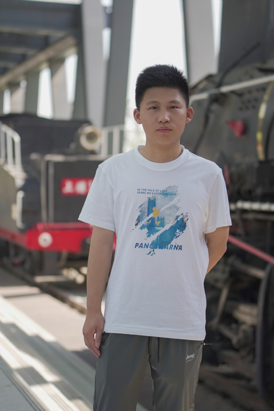 天行健的第一张照片--玉林相亲服务中心