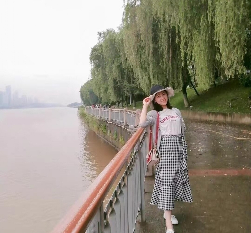 沐阳的第二张照片--玉林相亲服务中心